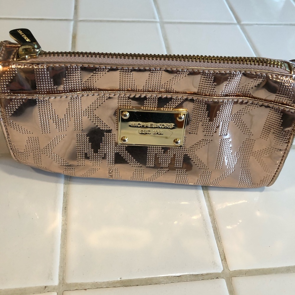 Make up pouch